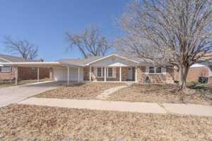 featured image of 3320 W Dengar Ave