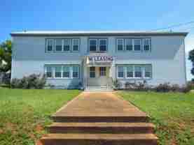 610 Elm St. Sorority Hill Apt #4 - Photo 1 of 1