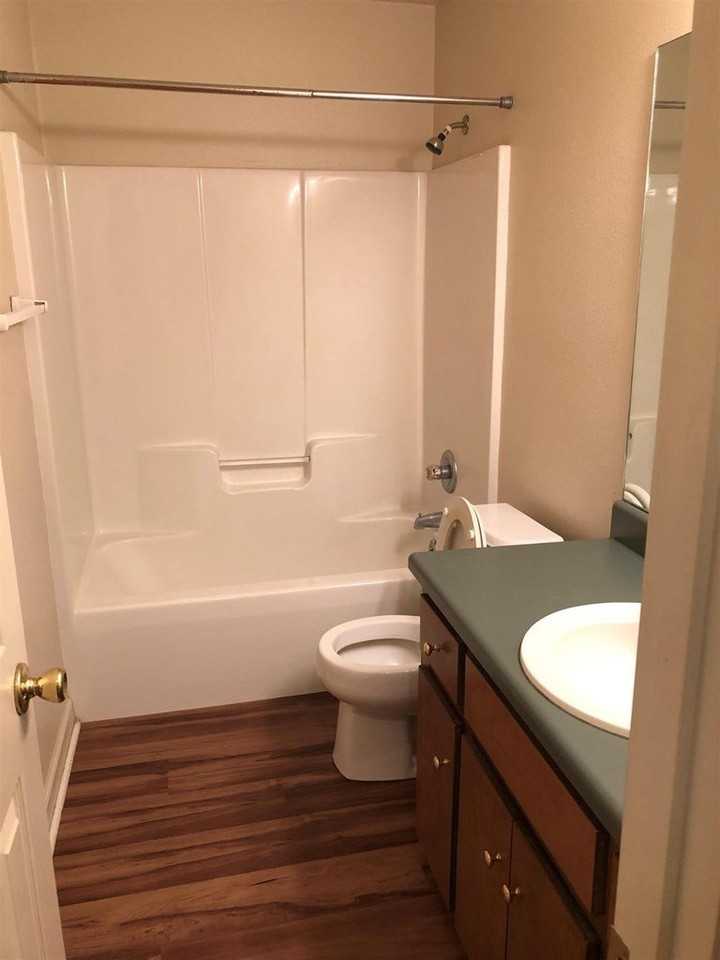 513 John M Long Ave Apt F - Photo 2 of 8