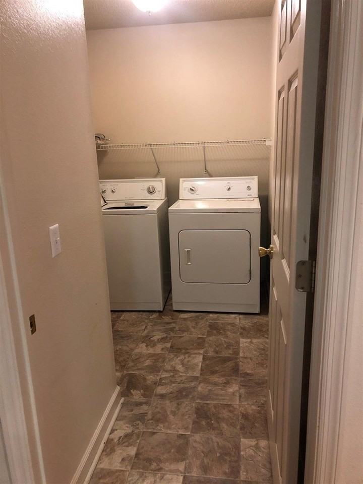 513 John M Long Ave Apt F - Photo 6 of 8