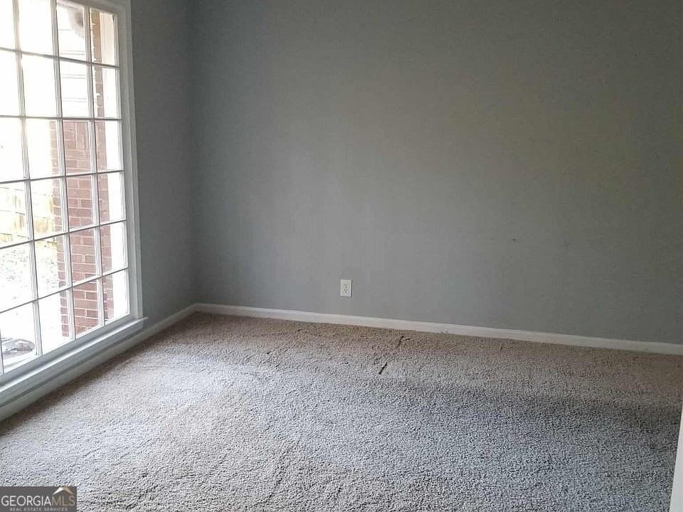 4077 Linda Ln Sw - Photo 5 of 11