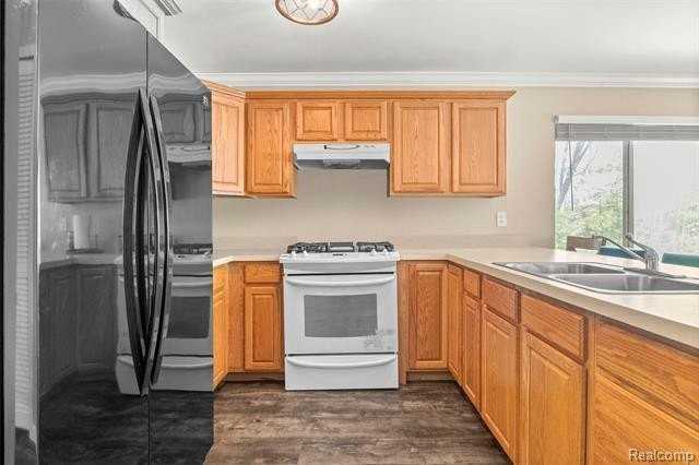 11970 Greenway Cir - Photo 7 of 50