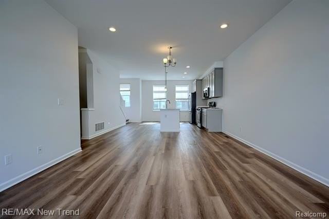 3293 Chambers W - Photo 6 of 28