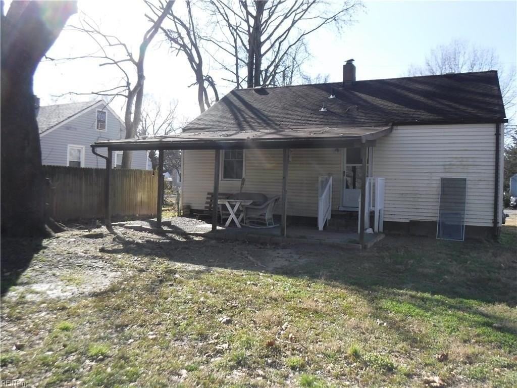 34 Macalva Dr - Photo 3 of 15