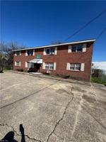 featured image of 1410 E Princess Anne Rd #A