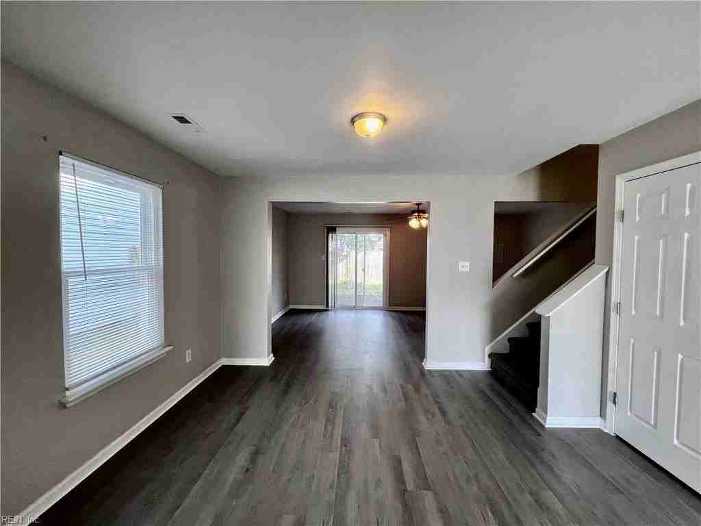 2126 Keller Ave #A - Photo 5 of 18