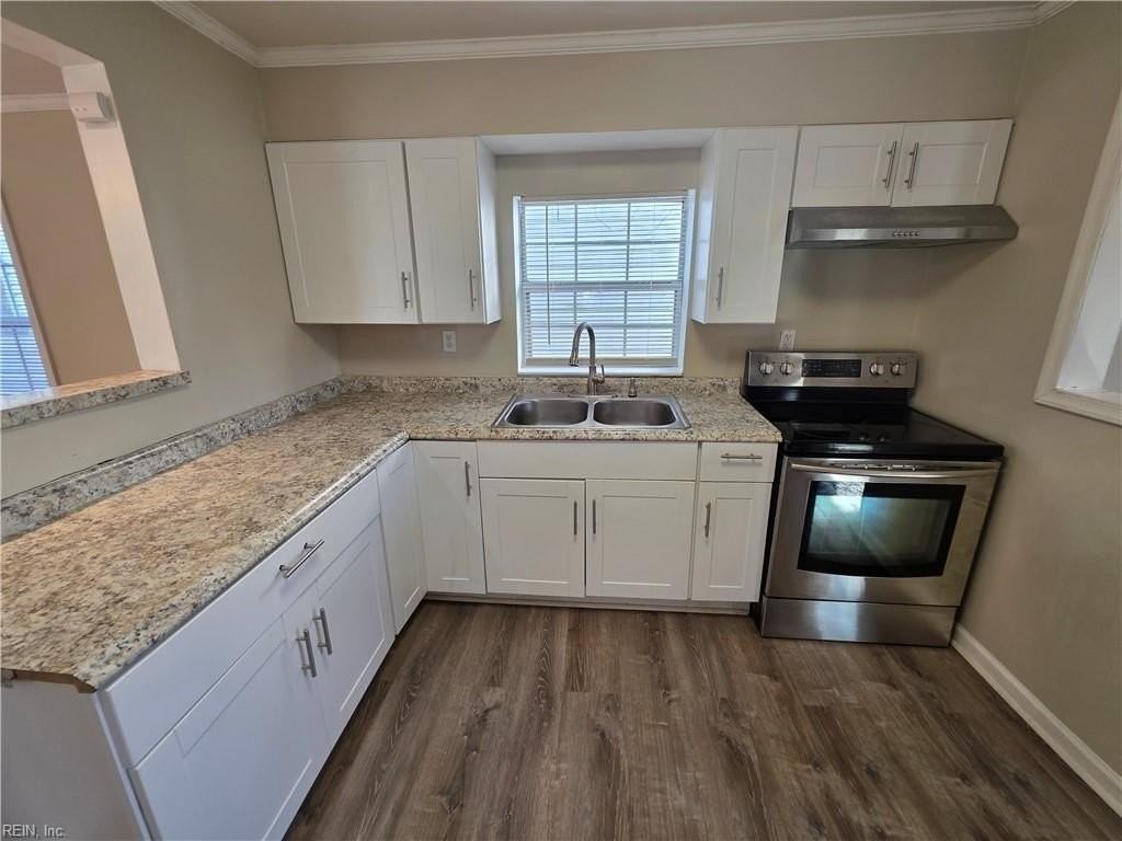 388 Poplar Ave - Photo 5 of 21