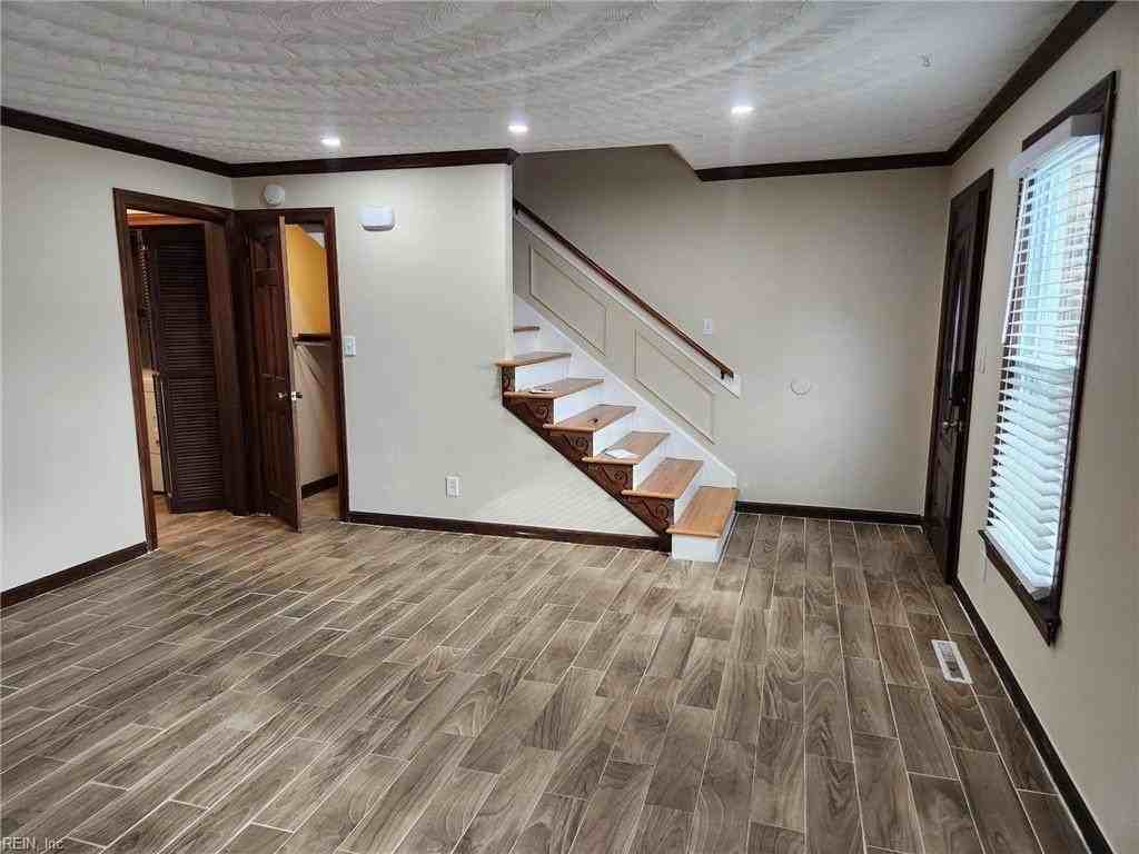 4610 Lookout Rd - Photo 5 of 19