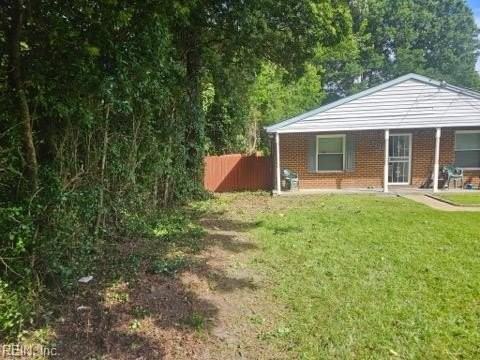 5117 Bartin St - Photo 7 of 8