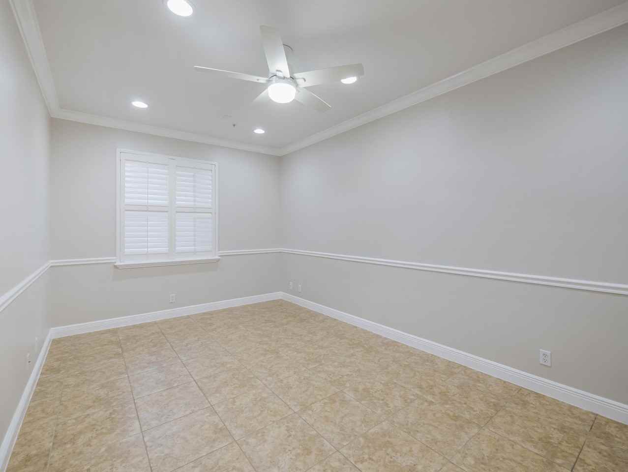 148 Morning Dew Cir - Photo 7 of 27