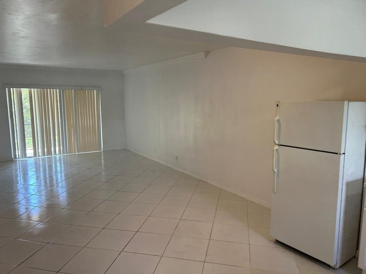 3900 Nw 76th Ave #107 - Photo 3 of 13