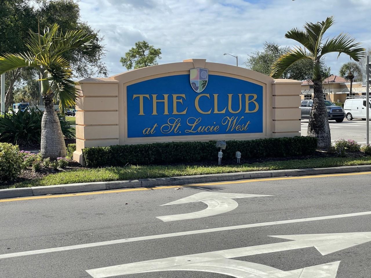 241 Sw Palm Dr Apt 203 - Photo 2 of 42