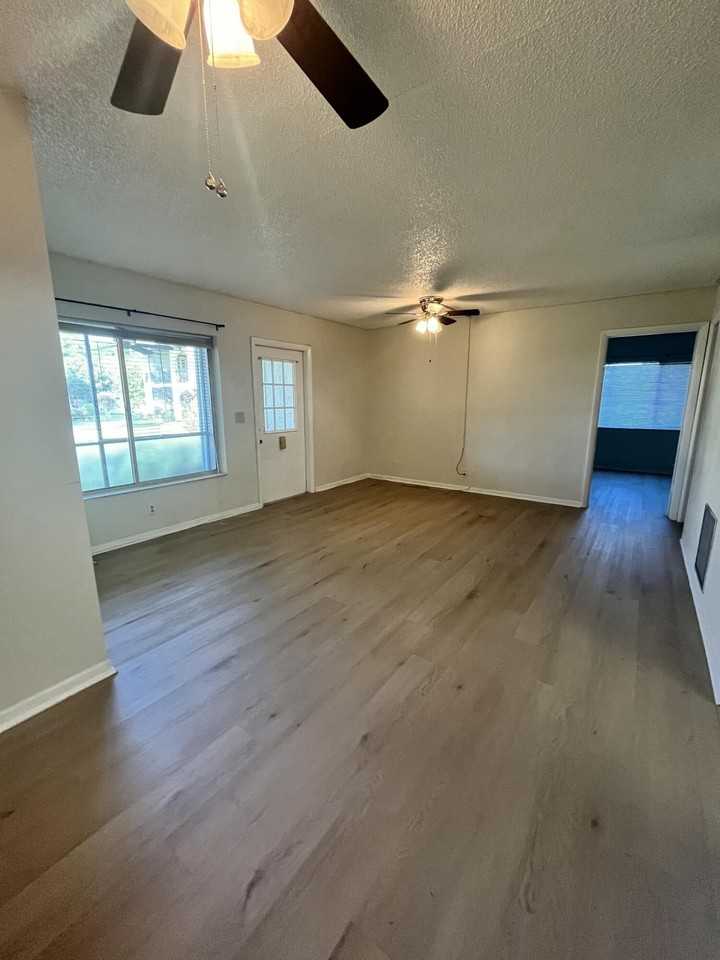 3531 Long Pine Ct #C1 - Photo 5 of 21