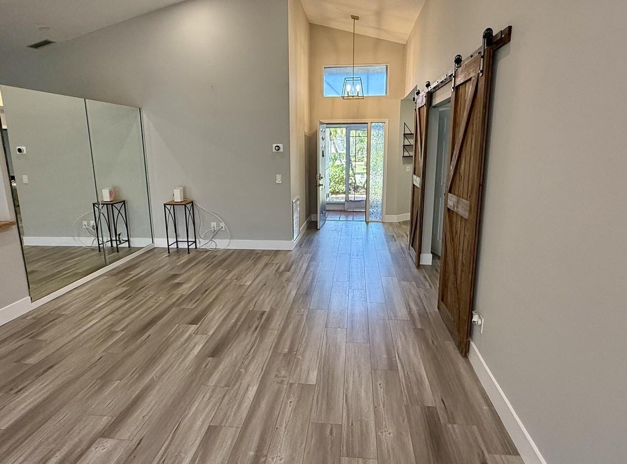 6343 Grand Cypress Cir - Photo 3 of 16