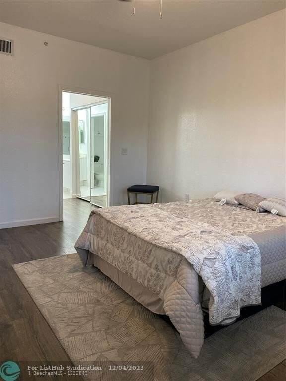 7755 Yardley Dr Apt 112 - Photo 7 of 10