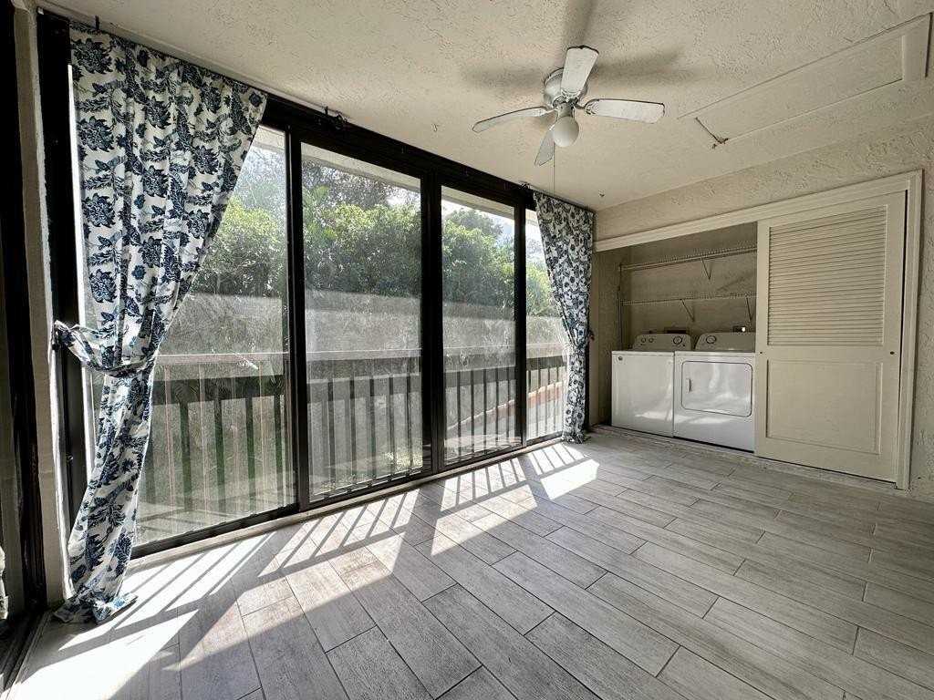 5438 Verona Dr #L - Photo 6 of 22