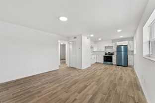 1301 Emerald Ter Apt 11 - Photo 1 of 1