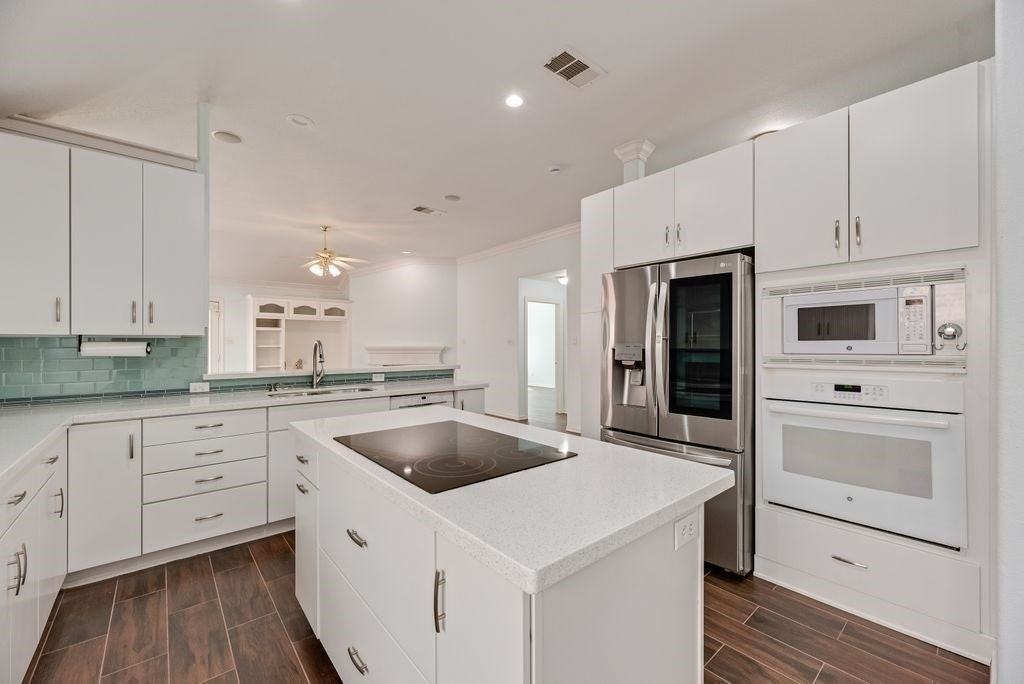 5024 Woodmeadow Dr - Photo 6 of 23