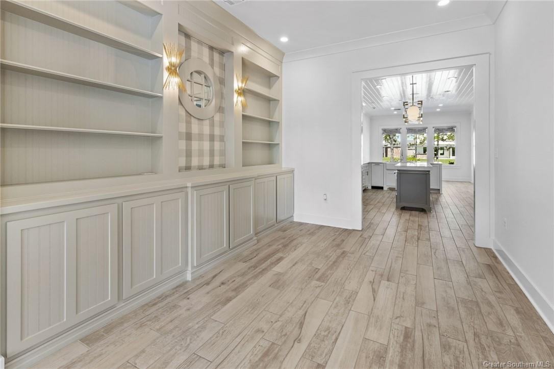 5839 Lakeview Ln - Photo 6 of 30