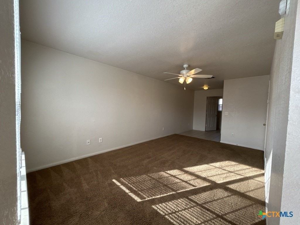 2803 Cantabrian Dr Apt C - Photo 2 of 11