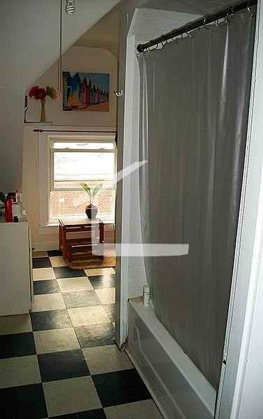 28 Brooks St #3 - Photo 2 of 6