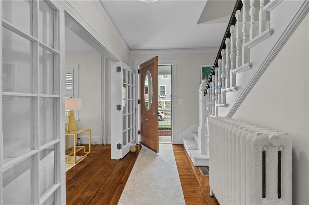 68 Roseneath Ave - Photo 6 of 47