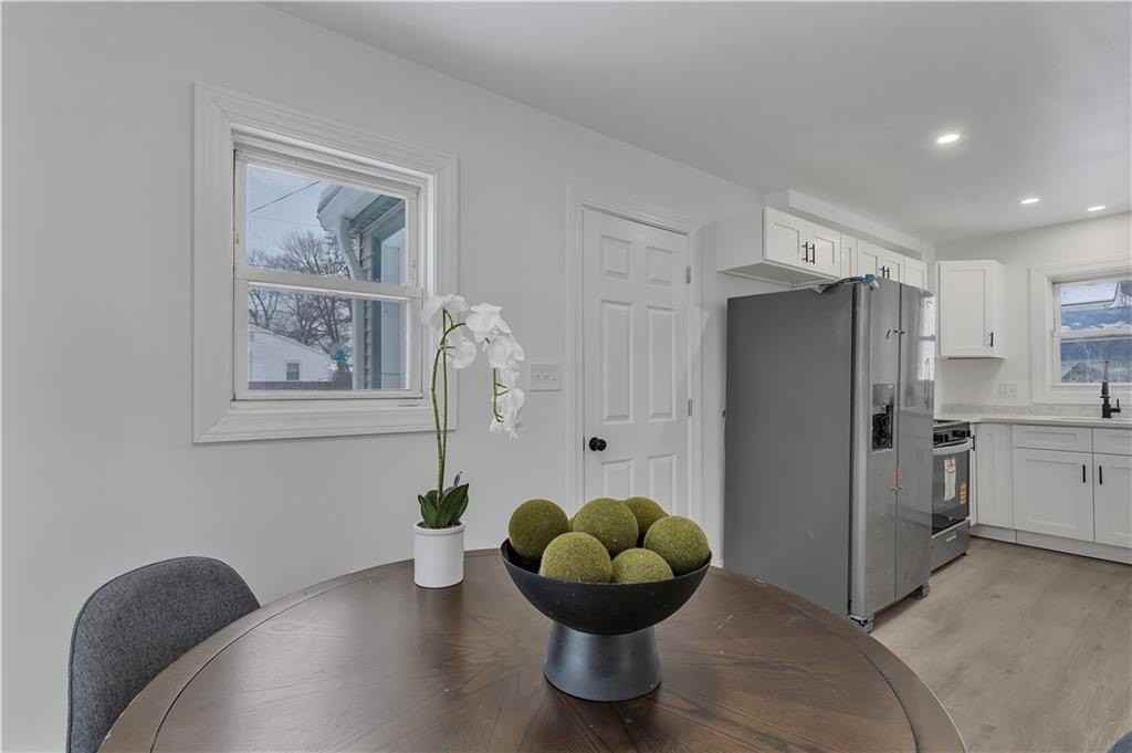 115 Campbell Ave - Photo 3 of 33