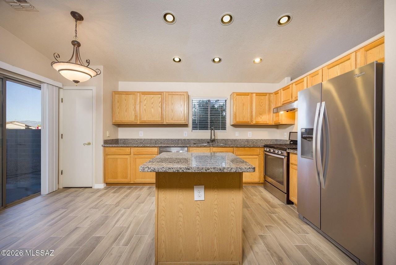 6558 W Hassayampa Pl - Photo 5 of 21