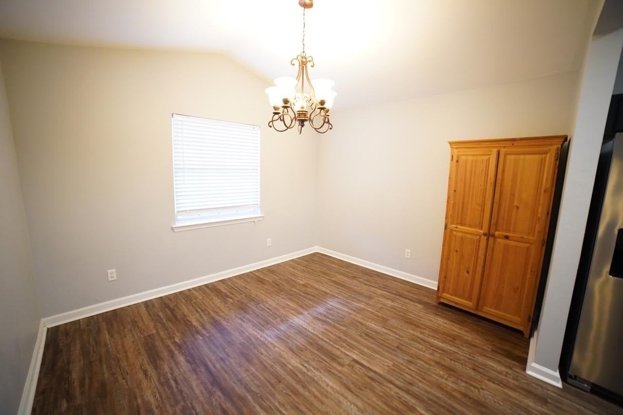 1519 China Grove Trl - Photo 4 of 23