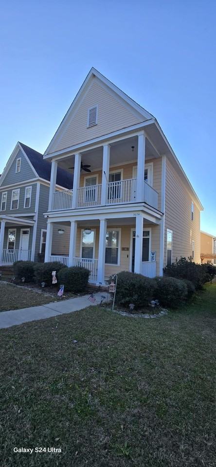 3674 Biltmore Ave - Photo 2 of 42