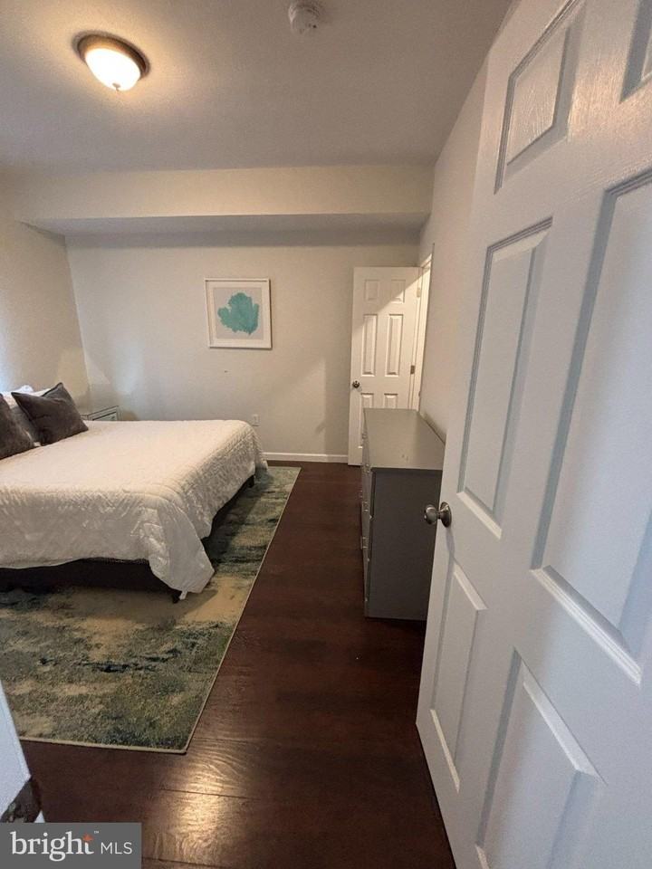 6005 Eads St Ne - Photo 2 of 24