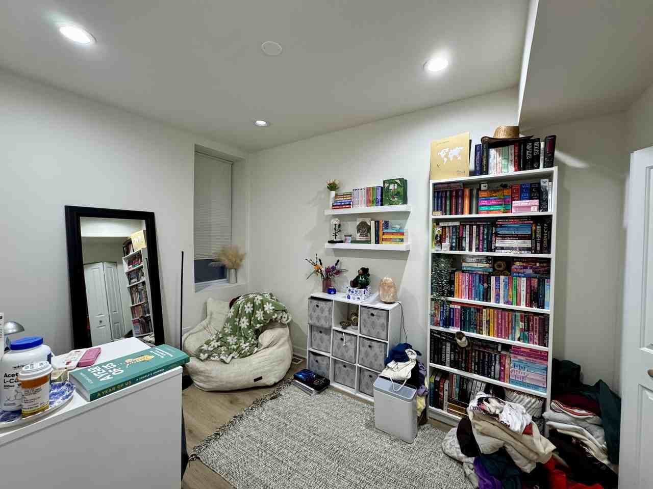 908 S Loomis St #1F - Photo 5 of 19