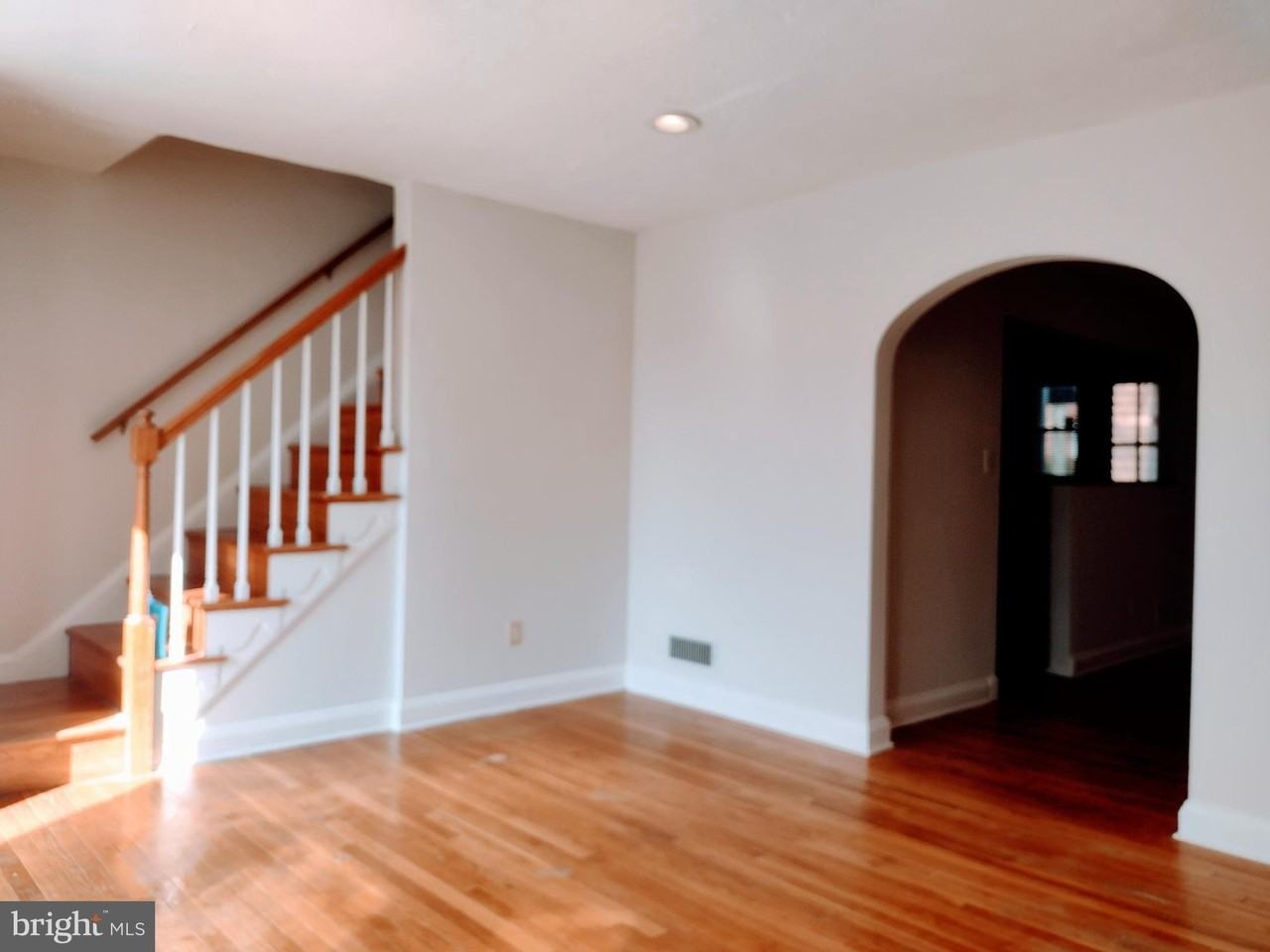 8404 Loch Raven Blvd - Photo 5 of 37