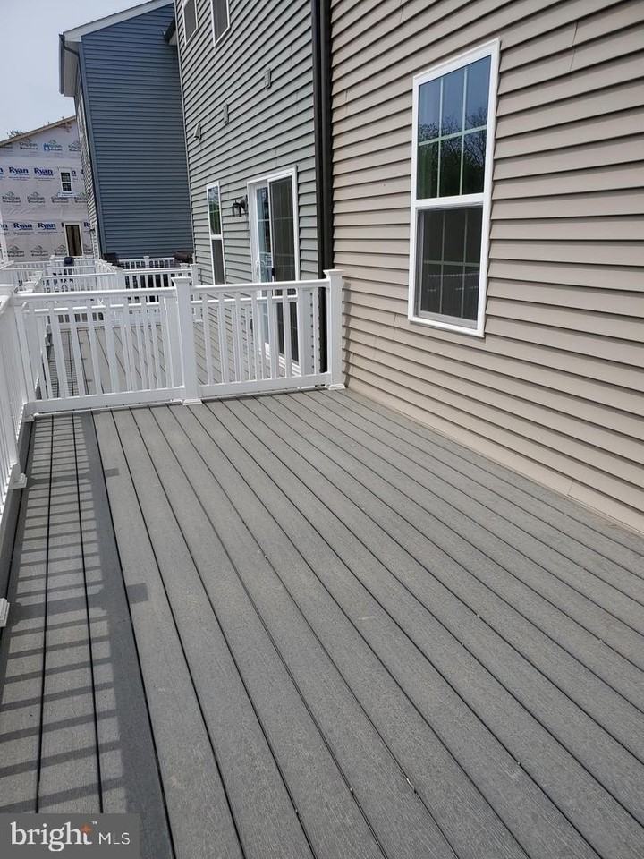 1730 Atlas Dr - Photo 6 of 17