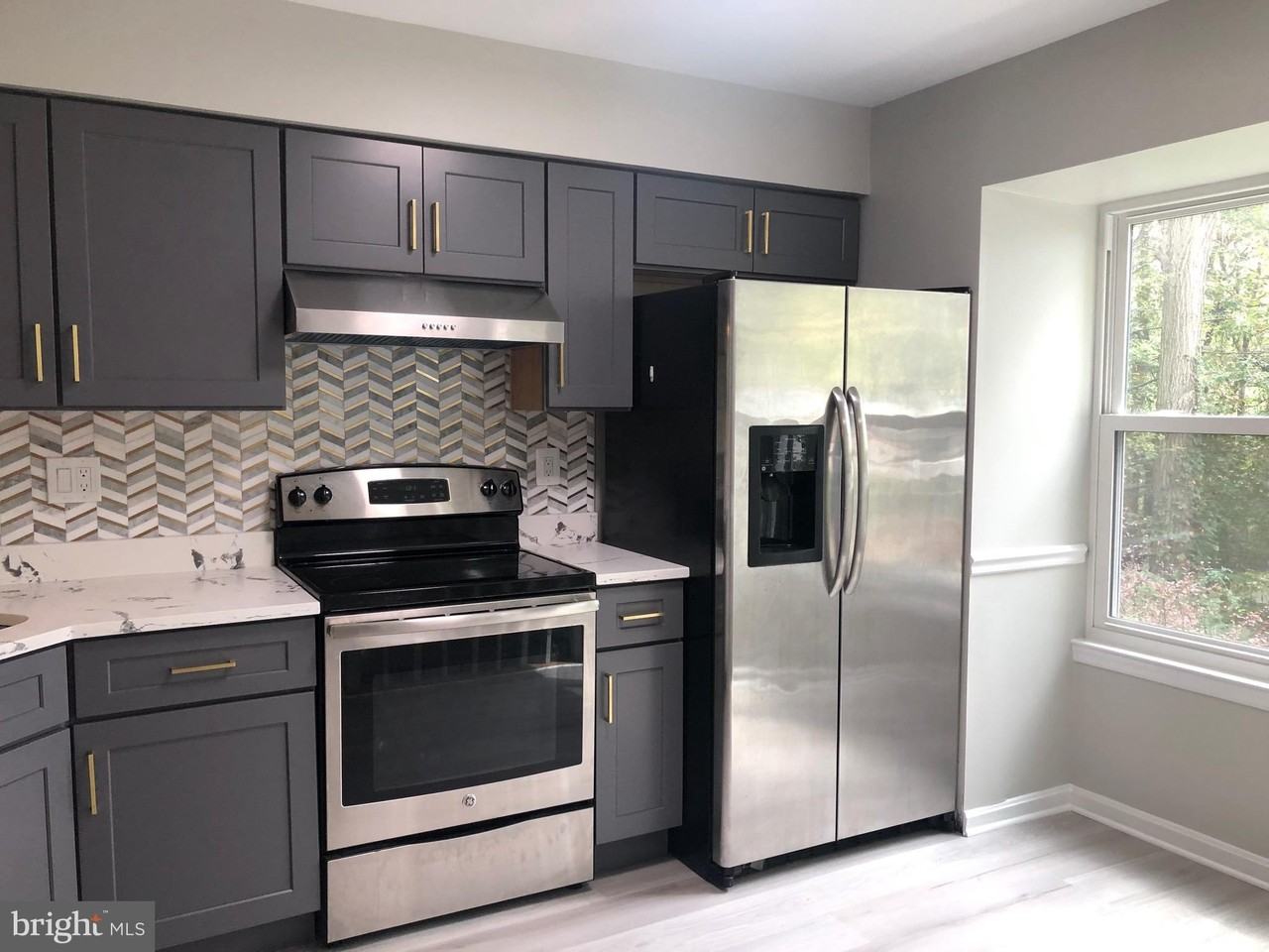 9533 Clocktower Ln - Photo 5 of 19