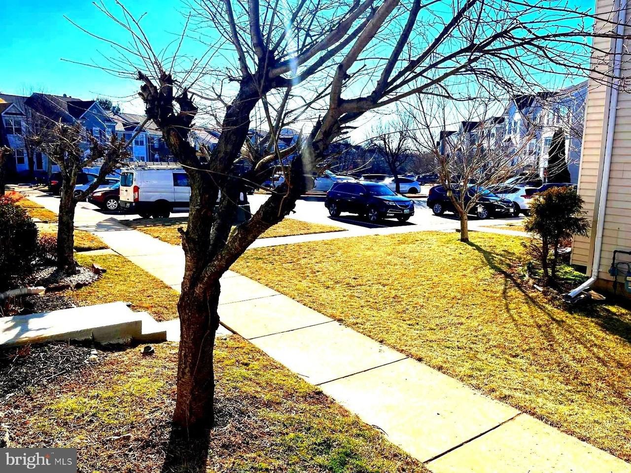 3280 Halcyon Ct - Photo 3 of 48