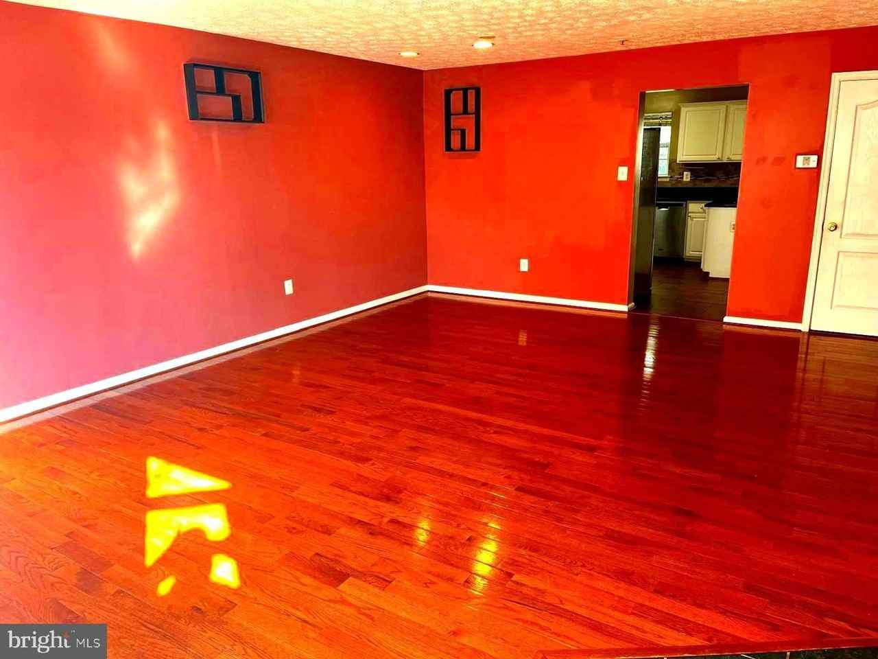 3280 Halcyon Ct - Photo 5 of 48