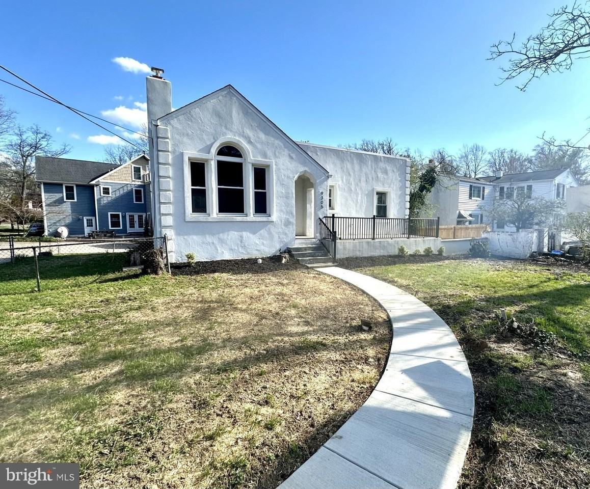 9305 Colesville Rd - Photo 2 of 39