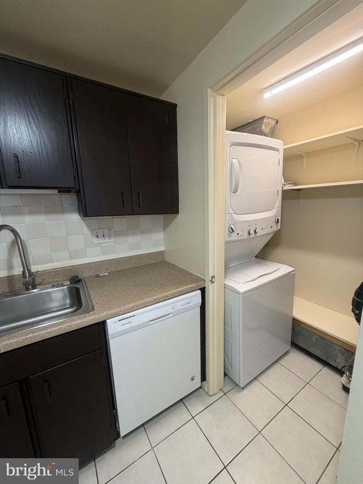 9709 Docena Dr - Photo 7 of 16