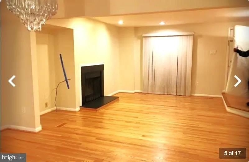 5147 King Charles Way - Photo 6 of 16