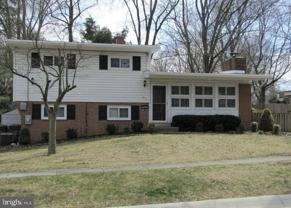 715 Marshall Ave - Photo 1 of 1