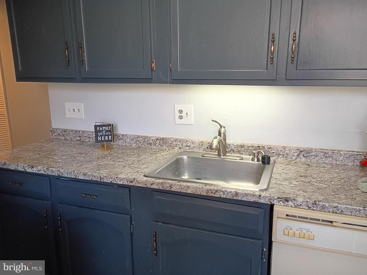 3331 Huntley Square Dr Apt C1 - Photo 5 of 13