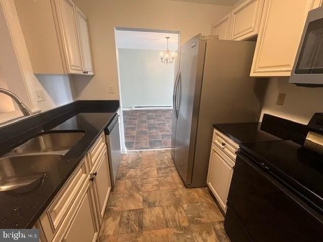 21346 Village Ct - Photo 3 of 25