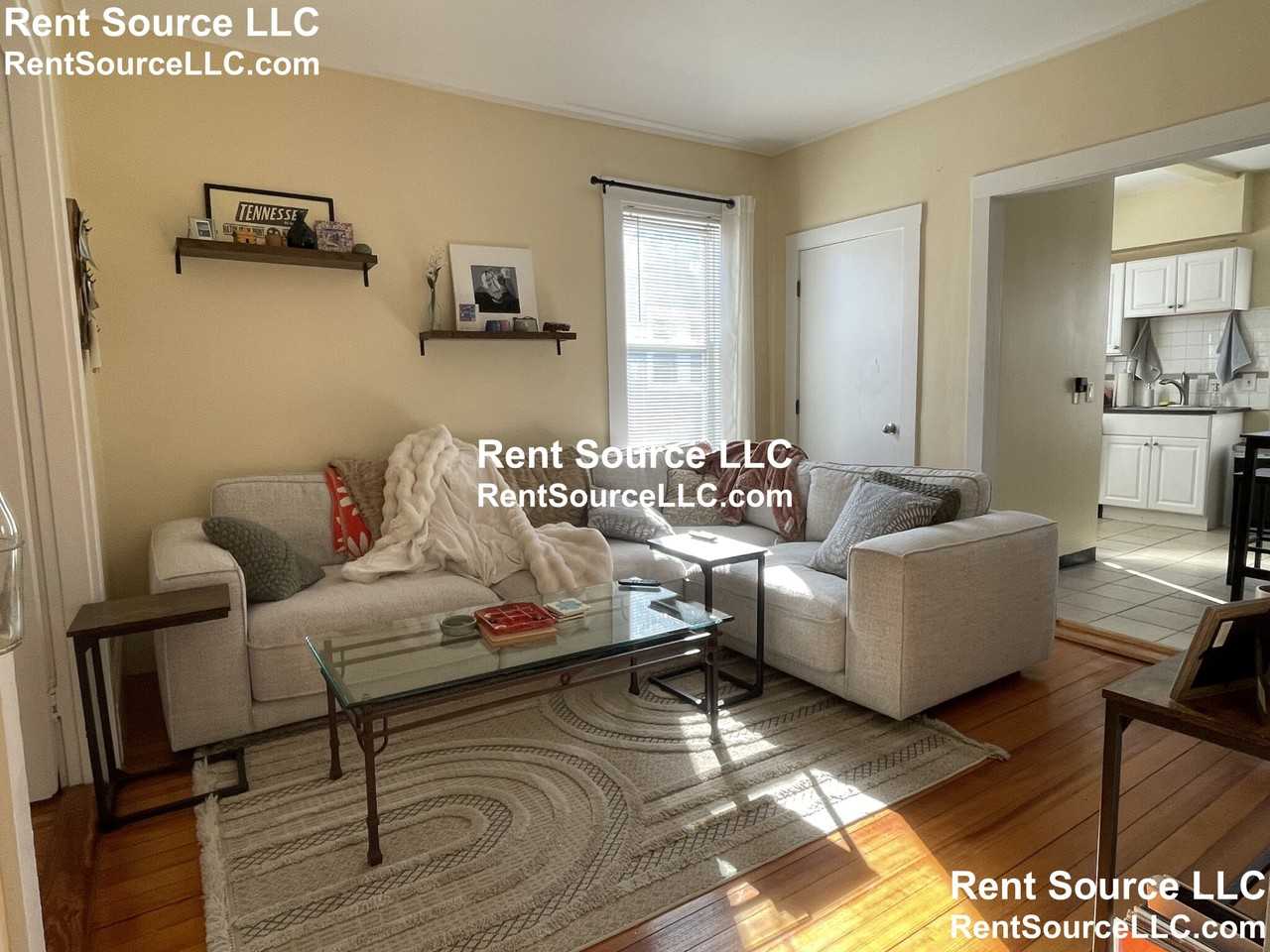 8 Bennett St #1 - Photo 5 of 11