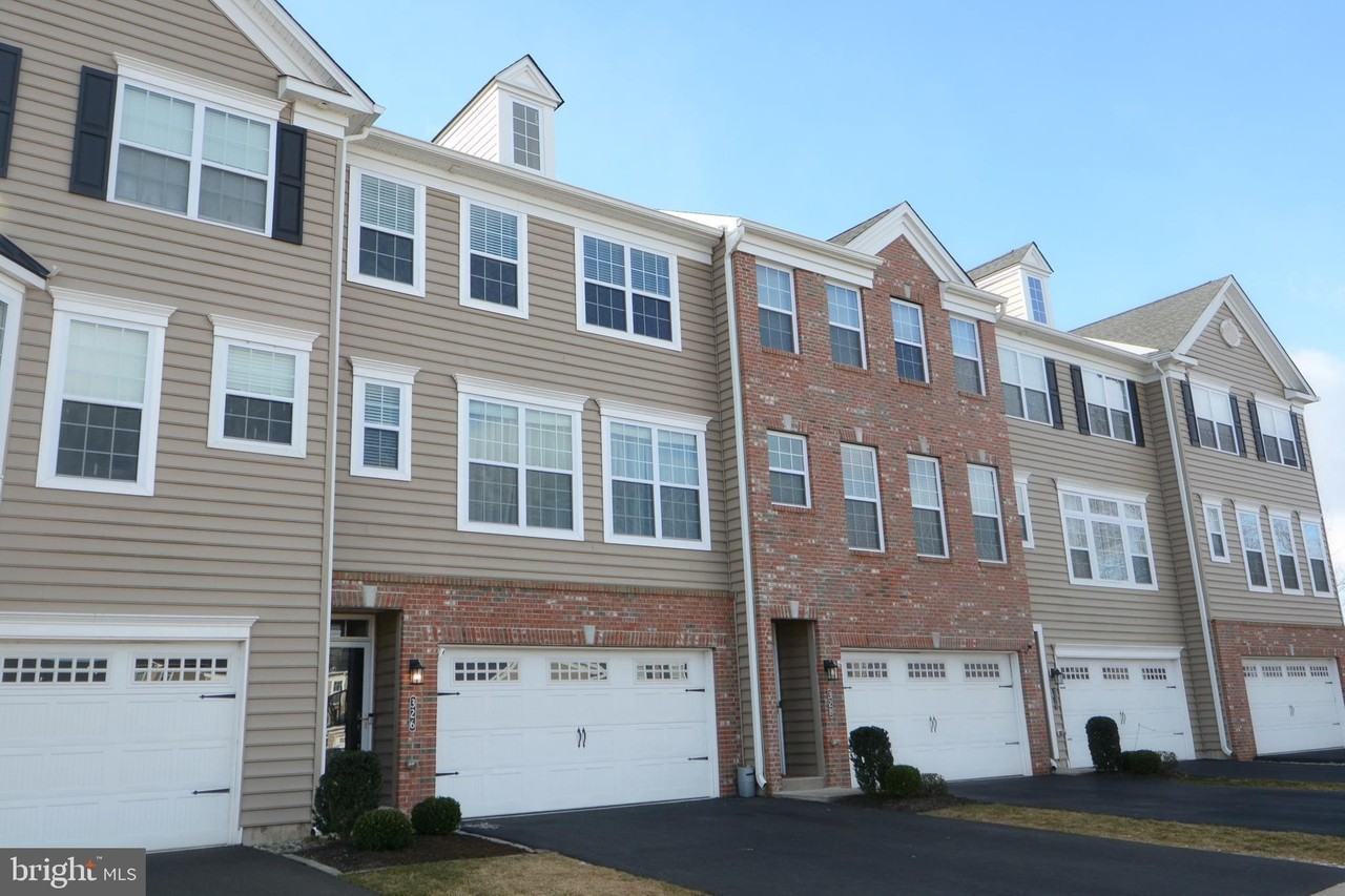 326 W Hamlin Ave - Photo 2 of 50