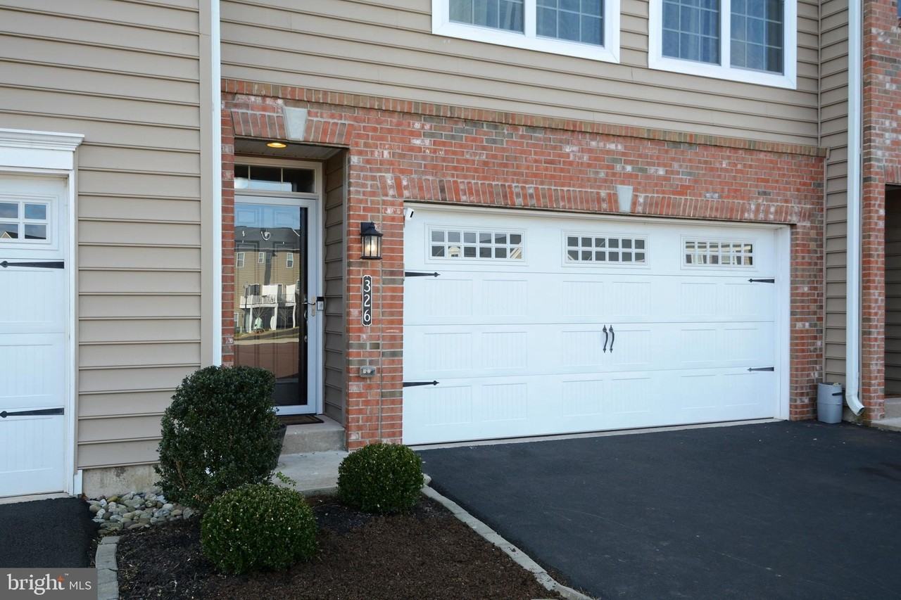 326 W Hamlin Ave - Photo 5 of 50