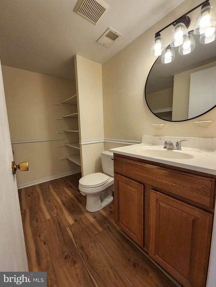 4528 Appledale Ct - Photo 7 of 20