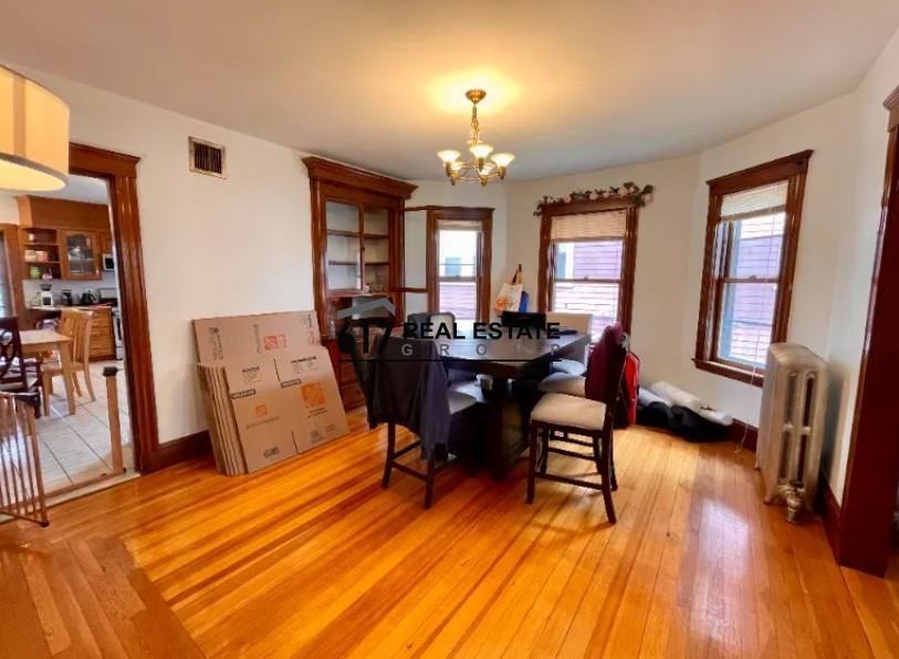 449 Broadway #2 - Photo 3 of 19