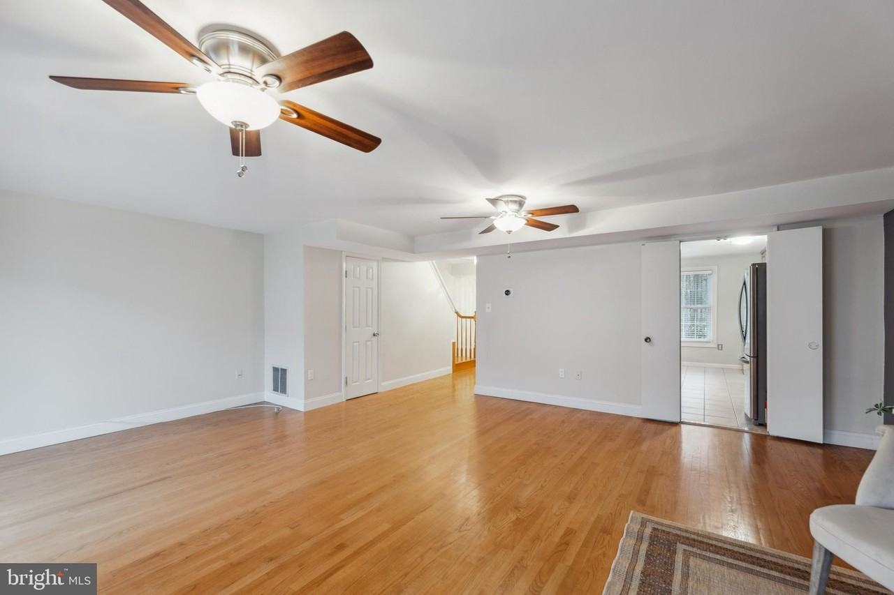 8112 Rhodell Ln - Photo 7 of 15