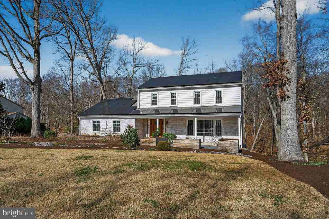 10730 Anita Dr - Photo 3 of 17